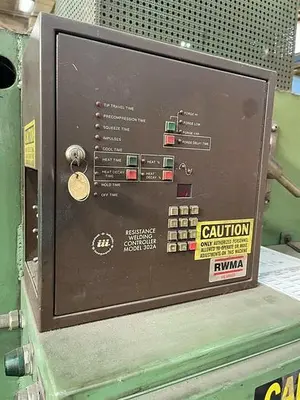 USED 2000 BANNER 2CPS50A18