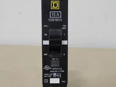 NEW SQUARE D EDB16015