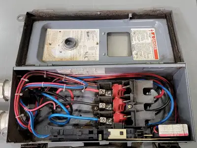 USED SQUARE D CHU361AWK