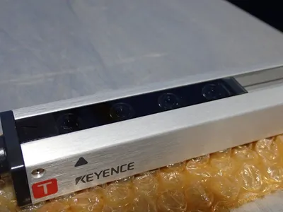 NEW KEYENCE PJV22