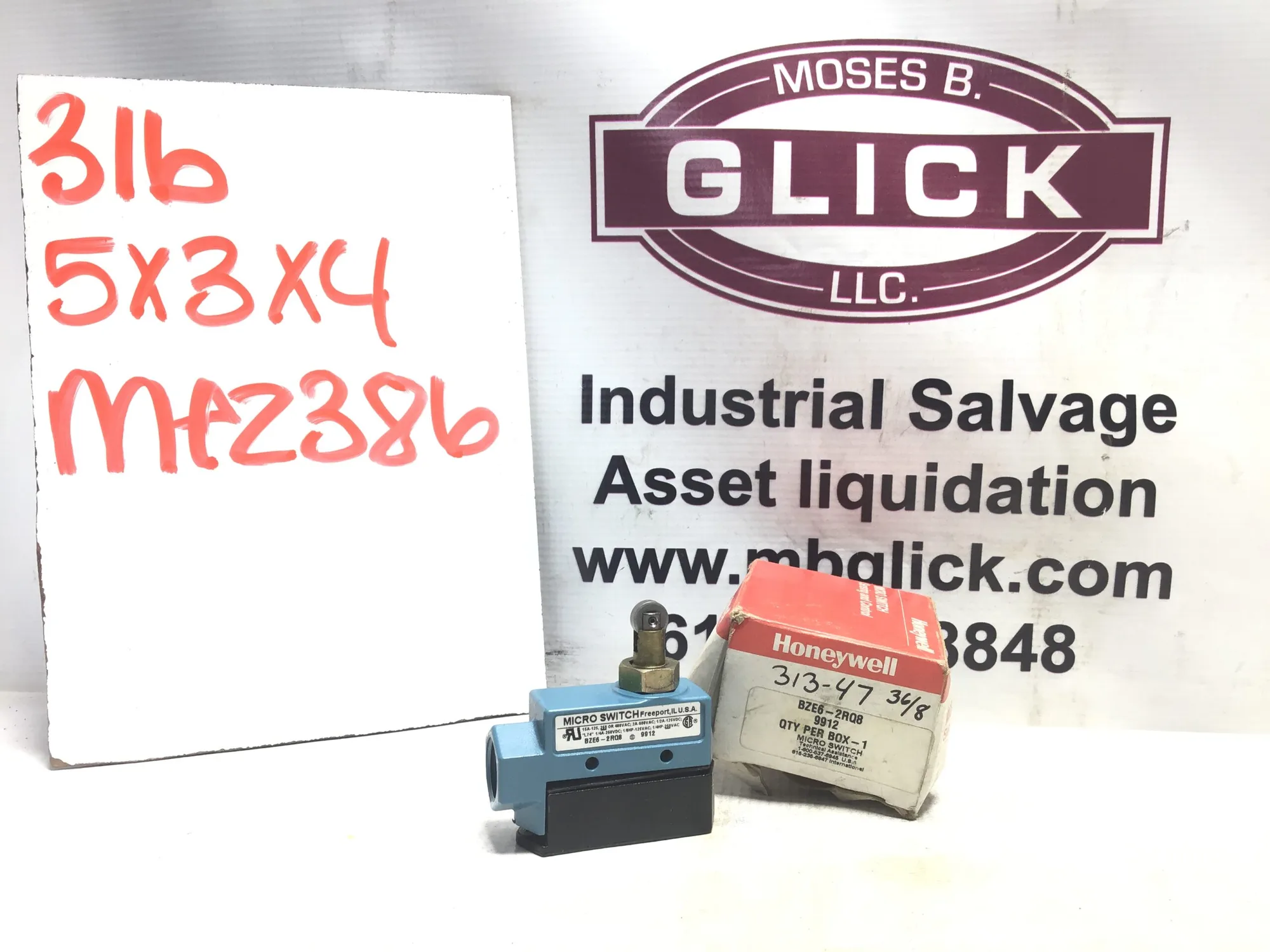 HONEYWELL MICRO-SWITCH 15A 480V TOP ROLLER LIMIT SWITCH BZE6-2RQ8