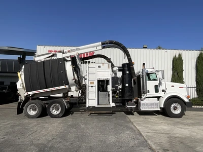 Used 2014 PETERBILT 365 Hydro Excavators California US | Big Truck & Equipment #1412279