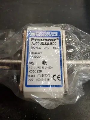 USED Ferraz Shawmut A070UD33LI500 (K300228)