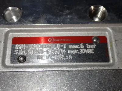 USED DESTACO 82M3ND0006NL81