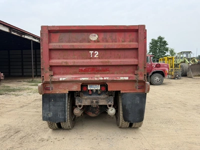 Used 1998 KENWORTH T800 B Dump trucks Michigan US | Miedema Asset Management Group #1372402