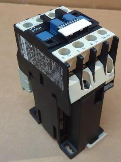 Used TELEMECANIQUE LP2D1801 PLC Contactors | Ideal Machinery #621246