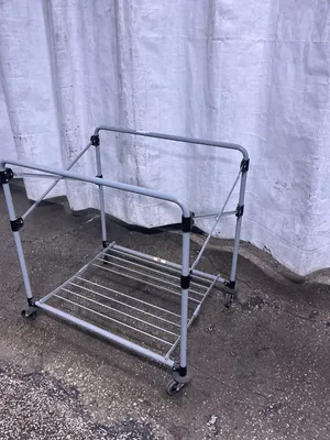 Rubbermaid 8 Bushel X Cart