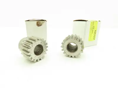 Boston Gear YD18 09950 Spur Gear 18 Tooth 12DP 20°PA  3/4" Bore  Lot of 2