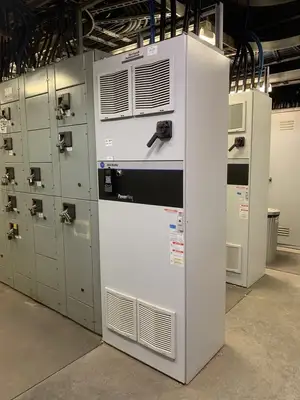 USED ALLEN-BRADLEY 21F1AAE125AA0BT6-ND-B0-F0-P5-C1-IB-H6-MT-L2-L3-SX-CUSTOM
