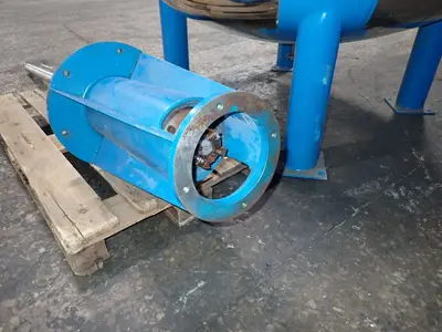 800 Gallons  S/s Tank W/agitator
