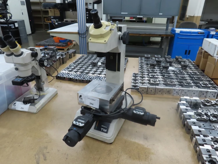 Used MITUTOYO 176-811A Lab Inspection Minnesota US | Machinesused.com #1513234