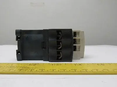 Telemecanique LC1D32BD Motor Starter Contactor 600V 25Hp 24VDC Coil Lot of 7