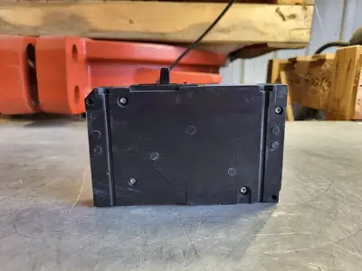 NEW SIEMENS ED21B020