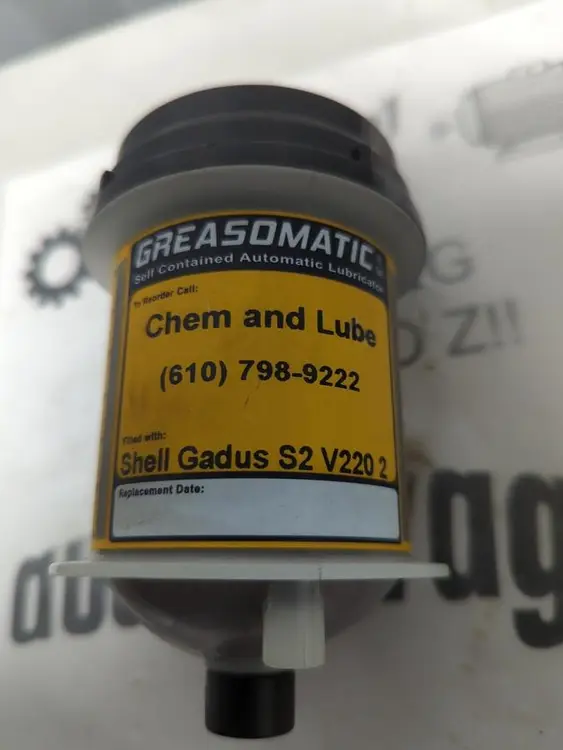 New | in-Stock GREASOMATIC SHELL GADUS S2 V220 2 Air Compressor Parts Ohio US | Surplus Asset Holdings #1239908