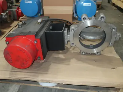 2 PALLETS OF ASSORTED ACTUATORS, JAMESBURY, HYTORK, DRESSER, ALLEN SHERMAN- HOFF, TRIAC CONTROLS