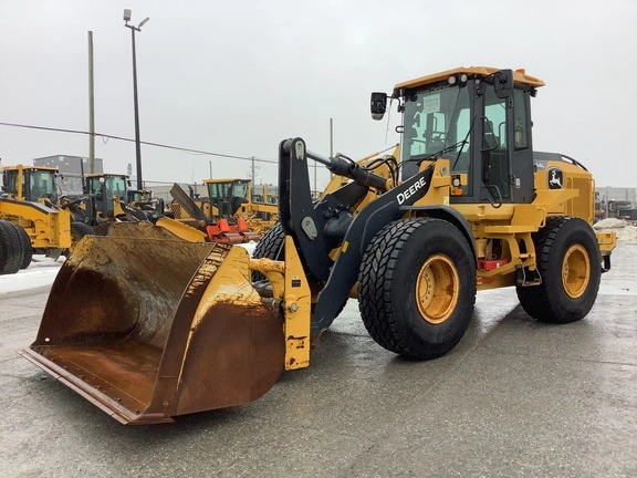 USED 2021 Deere 544L