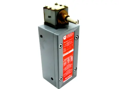 NEW ALLEN BRADLEY 802X-NP7 LIMIT SWITCH 802XNP7