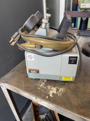 GAST DOA-P104-AA Vacuum Pumps | PM Machines (4)
