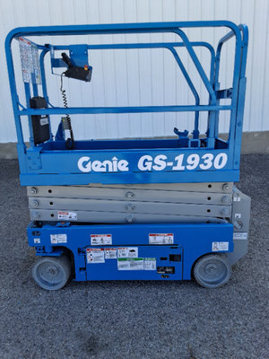 USED 2018 Genie GS-1930