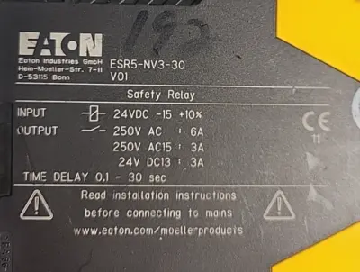 Eaton ESR5-NV3-30 Cutler Hammer Safety Relay (BIN 3.2.3)