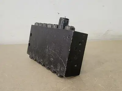 USED LINCOLN INDUSTRIAL 619-29400-1