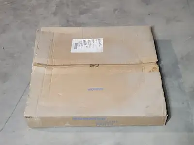 NEW KOMATSU EG2084