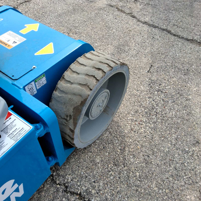USED 2016 Genie Z-30/20N