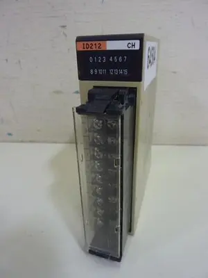 USED OMRON C200H-ID212
