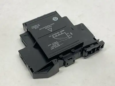 DRD48D06 | Crydom  Dual Solid State Relay 2 Phase 4-32VDC - New Other