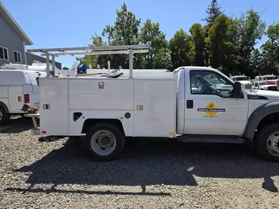 USED 2012 FORD F-550