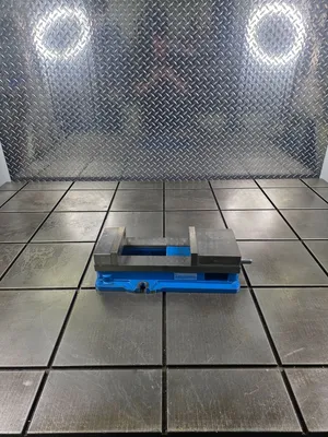 KURT D688 Tooling | GMT (1)