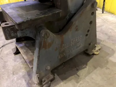 USED L & J 60