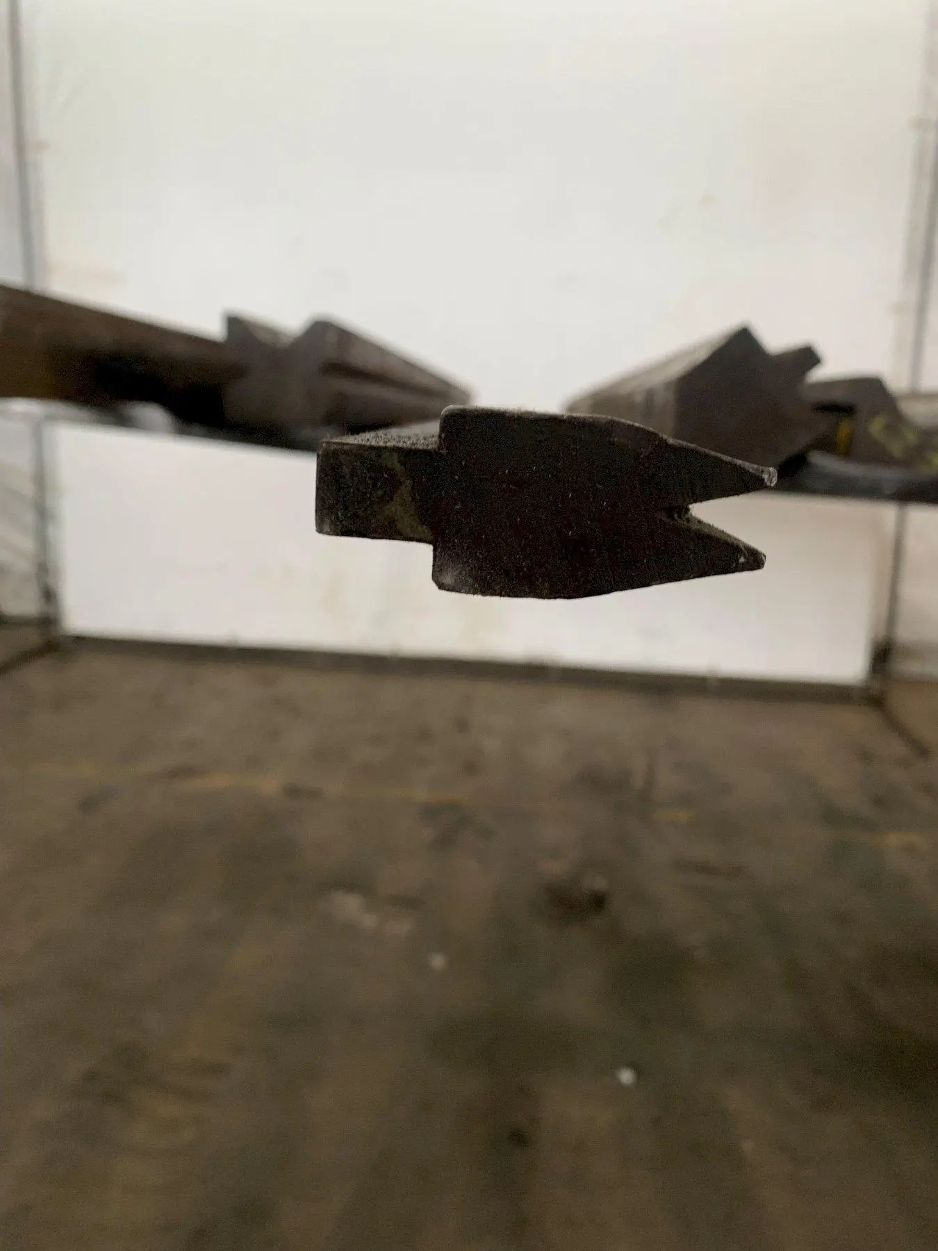 5'11"(71") PRESS BRAKE BOTTOM 45 DEGREE FEMALE DIE. STOCK # 0876424