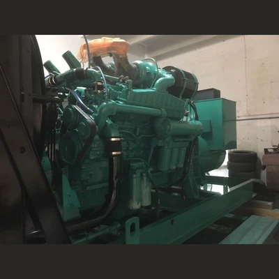 Cummins 600 kW Diesel Generator