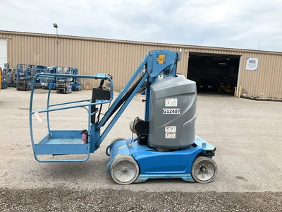 Used 2013 GENIE GR26J RUNABOUT VERTICAL MAST LIFT Vertical Mast Lifts Michigan US | Miedema Asset Management Group #1406856