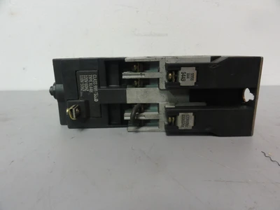 USED SQUARE D X0 40