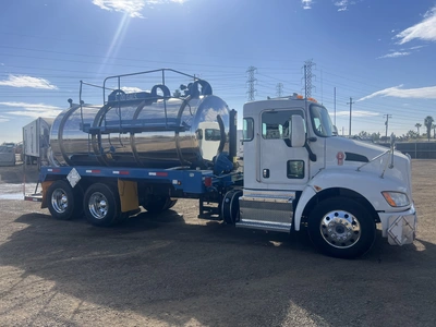 2013 PRESVAC 412 DOT DOT Industrial Vac | VacSource (1)