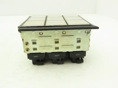 IDEC SLC 30N Annunciator 9-Position 3x3 Layout Lighted Indicator Panel