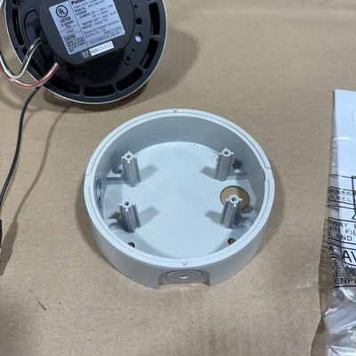 NEW Panasonic WV-CW244S