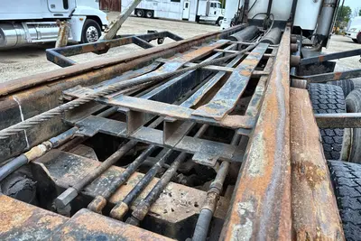 Used 1988 AUTOCAR ROLL-OFF Garbage trucks Wisconsin US | Proxy Equipment #1378327