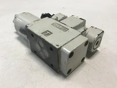 USED NACHI SS-G01-H13-GR-D2-9331A