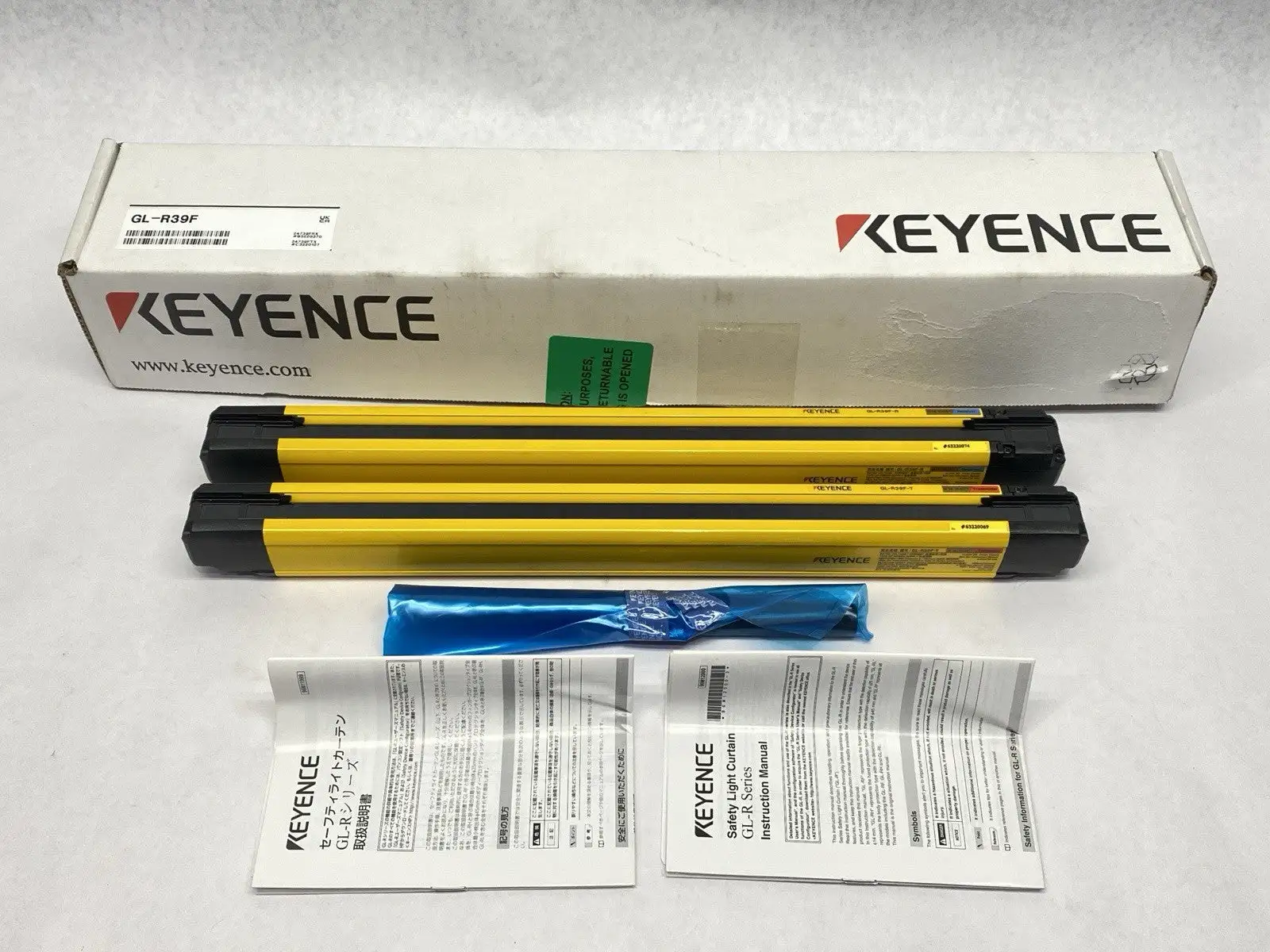 USED KEYENCE SAFETY LIGHT CURTAIN SET FINGER-PROTECTION TYPE 39 OPTICAL AXES