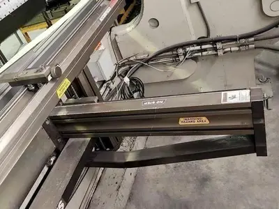 Used 2002 ACCURPRESS ADVANTAGE 7025014 Press Brakes | Machine Factory Outlet #1267077