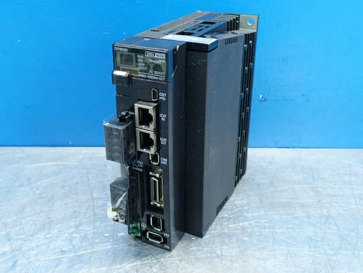 Used OMRON R88DKN04HECT Servo Drives | HGR 24 #744026
