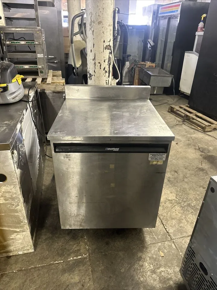 174-0194 Delfield 27" Self Contained Worktop Freezer