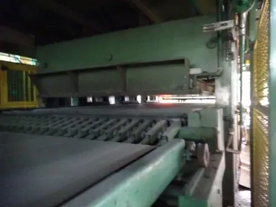 USED WEMHÖRNER VSF 600 TON SANDWICH PANELPRESS