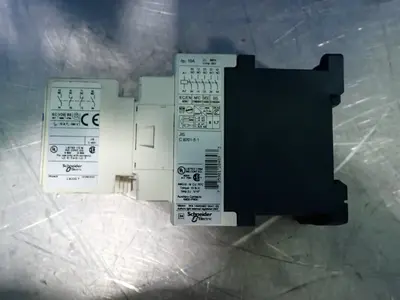 USED SCHNEIDER ELECTRIC CAD72REQ3828G5