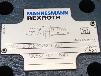 USED MANNESMANN REXROTH 4WE10J32/CG24N9Z4