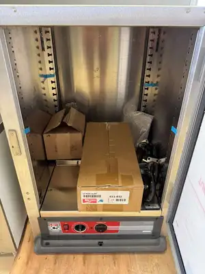 New | in-Stock Metro Old Stock Metro C515-HFC-U C5 1 Series Non-Insulated Heated Holding Cabinet 120V Heated Cabinets & Displays Illinois US | Falcon Restaurant Supply #1375042