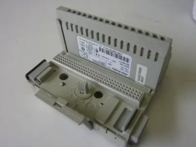 USED ALLEN BRADLEY 1794-OB16 SER A